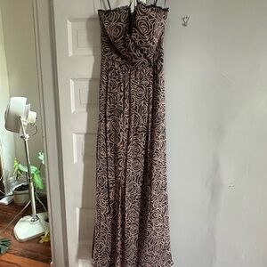 Elegant Gray and Cream Dress